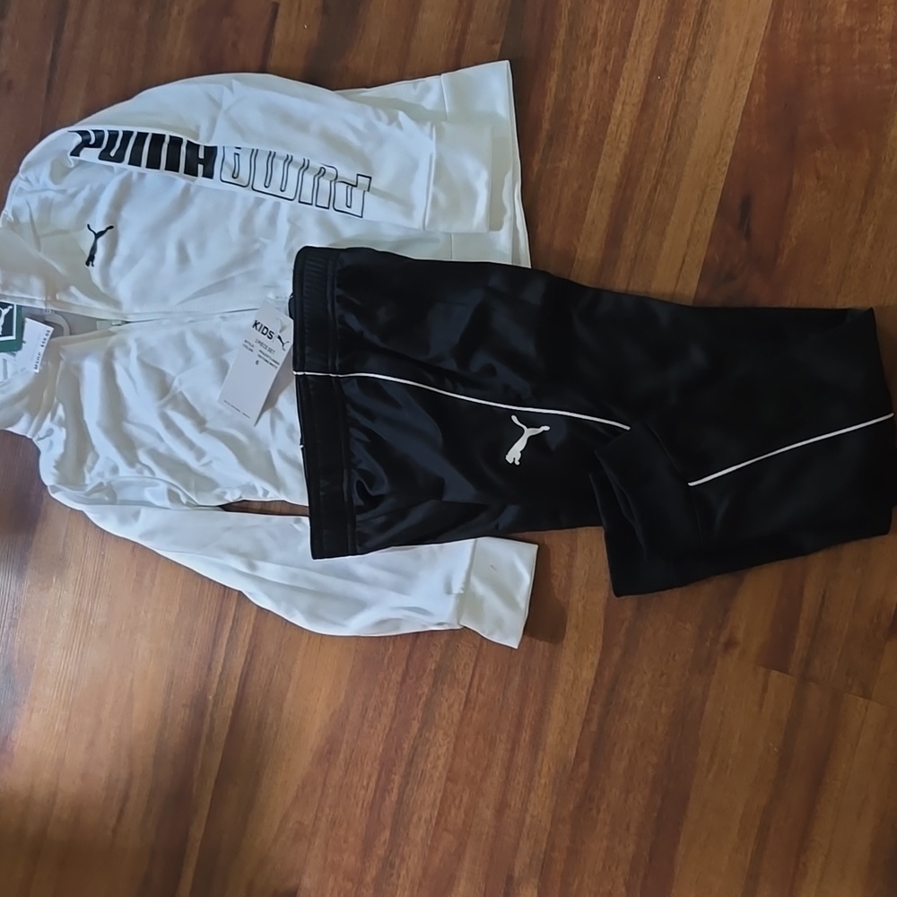 Puma Athletic Set Track Jacket + Jogger  Kids Sz 6 NWT WHITE BLACK  LOGO